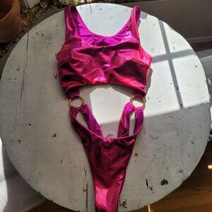 Kenzie Bodysuit Medium - Scoop Neck High Cut Scrunch Bodysuit Pink - Used